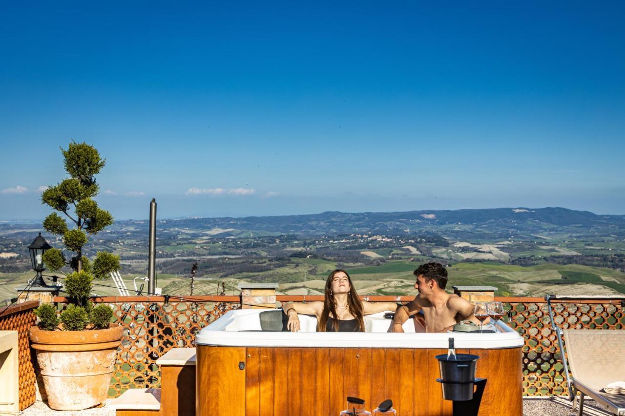 Agri Apartment La Terrazza La Ripadoro คิอานนี ภายนอก รูปภาพ