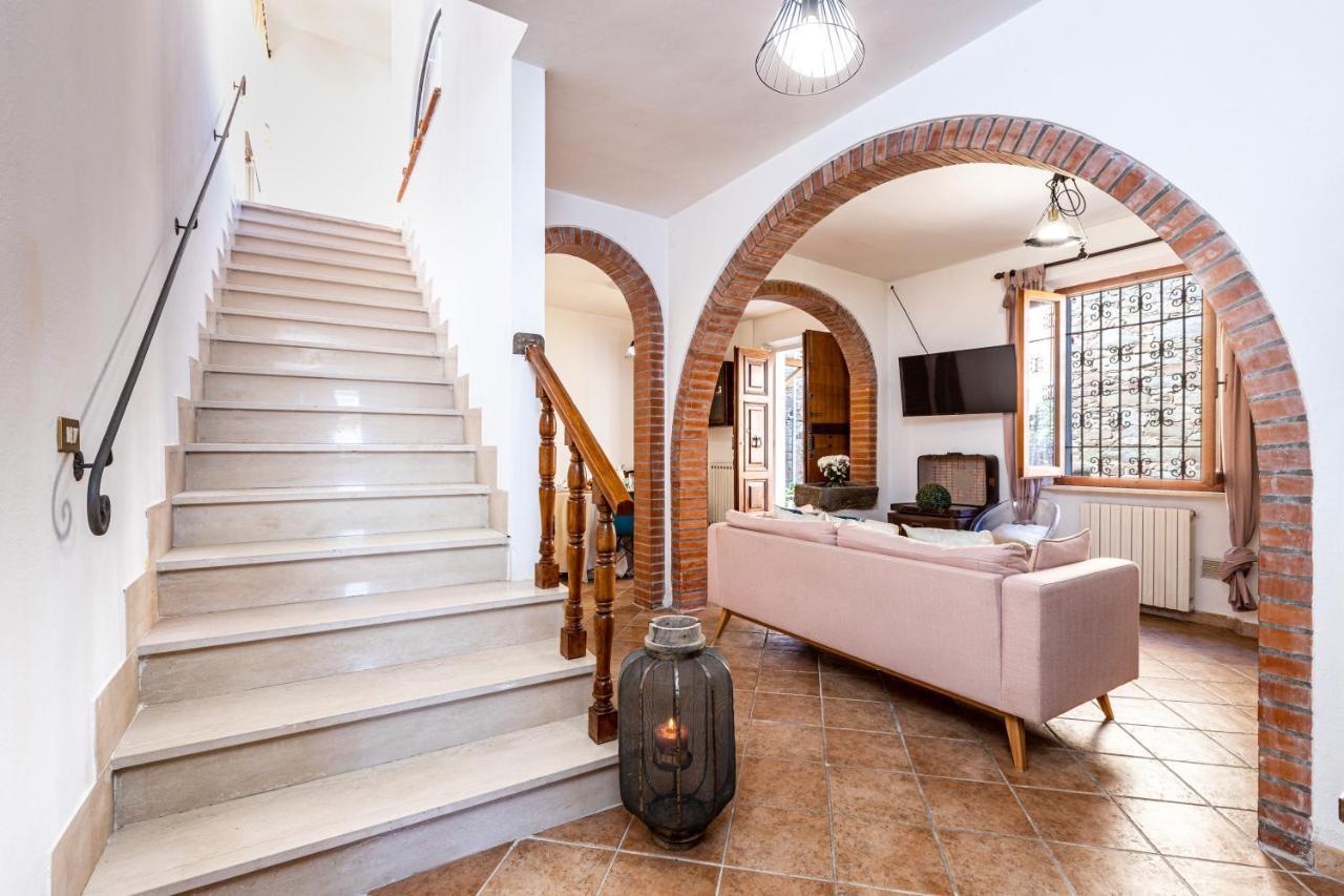 Agri Apartment La Terrazza La Ripadoro คิอานนี ภายนอก รูปภาพ