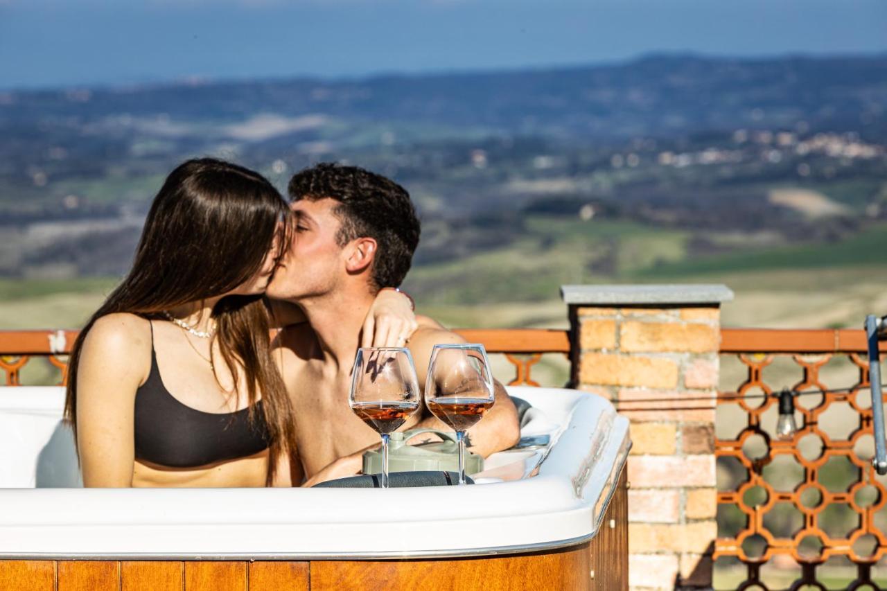 Agri Apartment La Terrazza La Ripadoro คิอานนี ภายนอก รูปภาพ